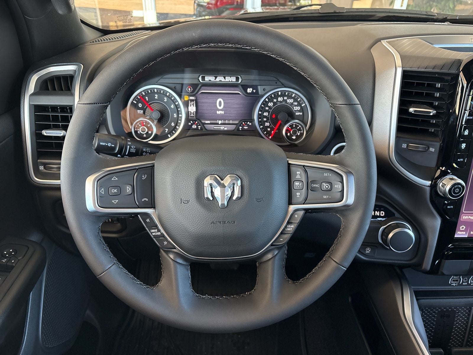 2026 RAM Ram 1500 RAM 1500 LONE STAR CREW CAB 4X2 5'7' BOX