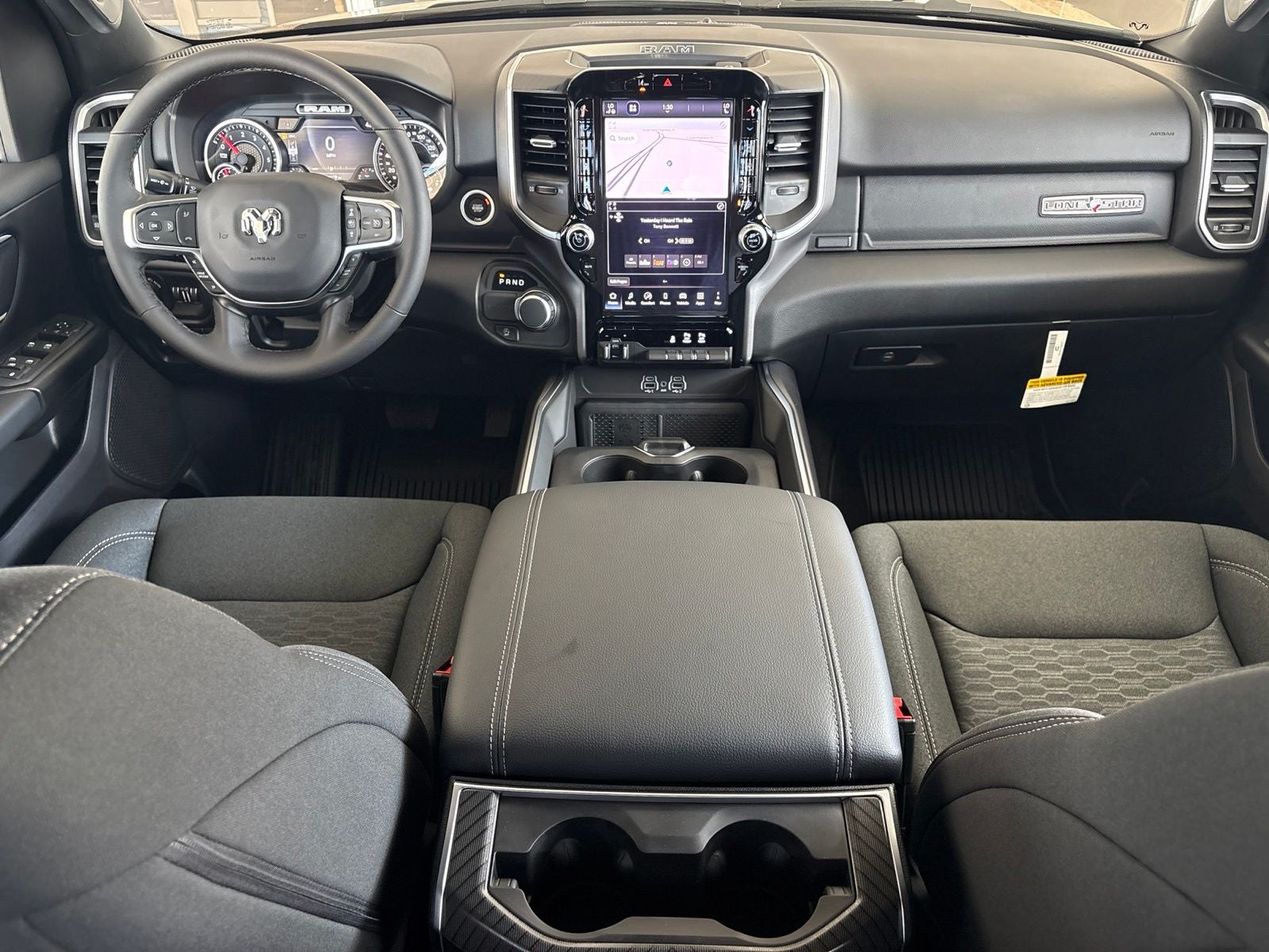 2027 RAM Ram 1500 RAM 1500 LONE STAR CREW CAB 4X2 5'7' BOX