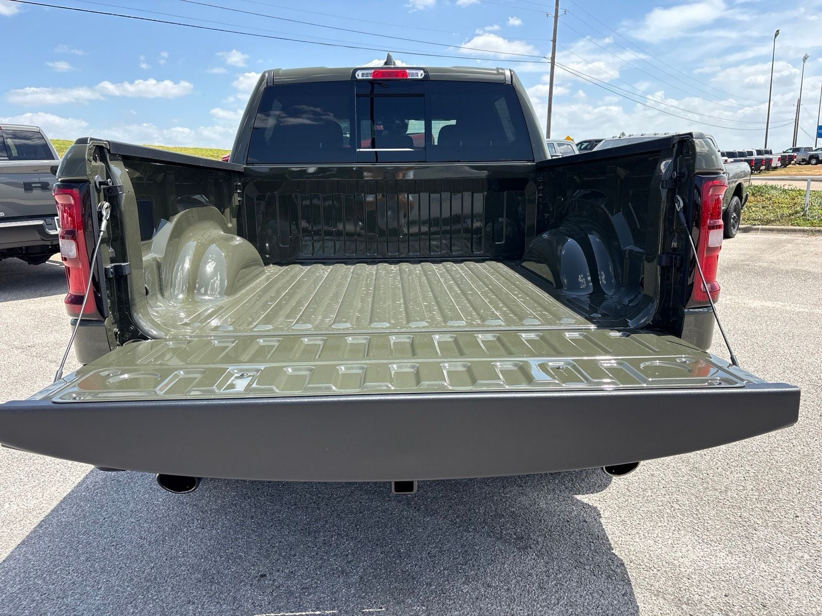 2026 RAM Ram 1500 RAM 1500 LONE STAR CREW CAB 4X2 5'7' BOX