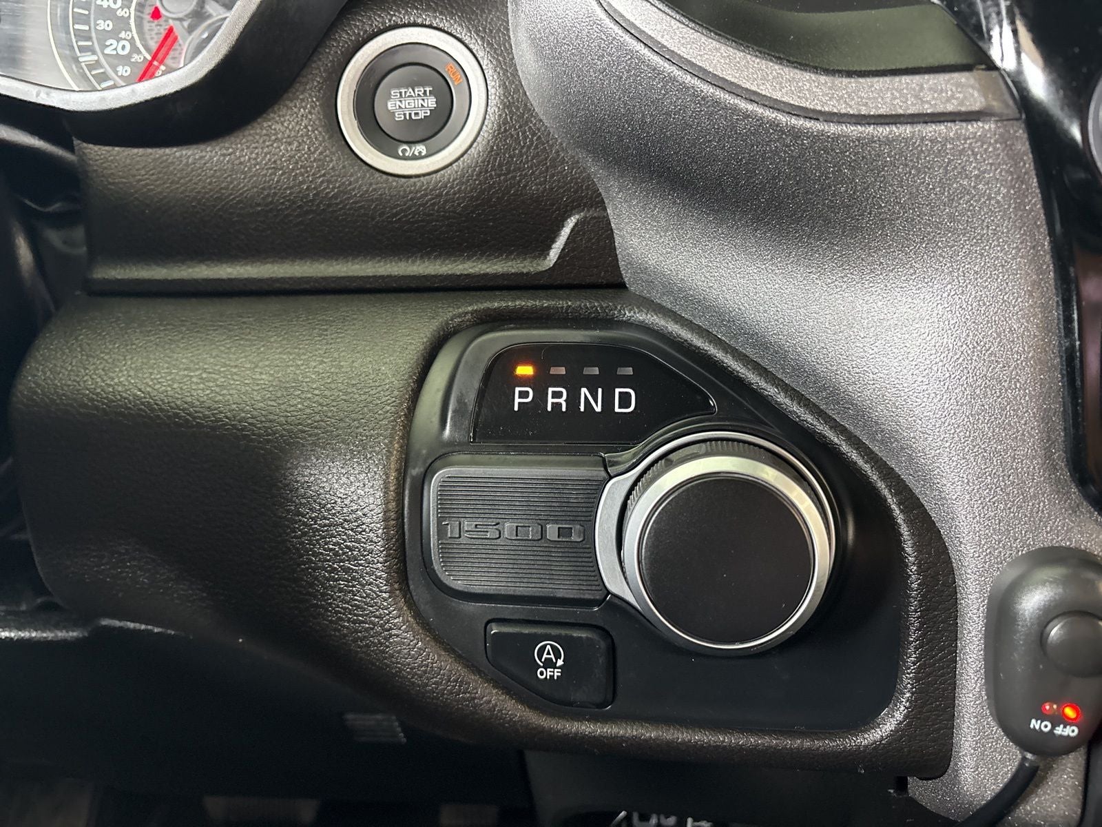 2025 RAM Ram 1500 Tradesman Crew Cab 4x2 5'7' Box