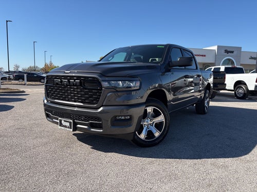 2026 RAM Ram 1500 RAM 1500 EXPRESS CREW CAB 4X2 5'7' BOX