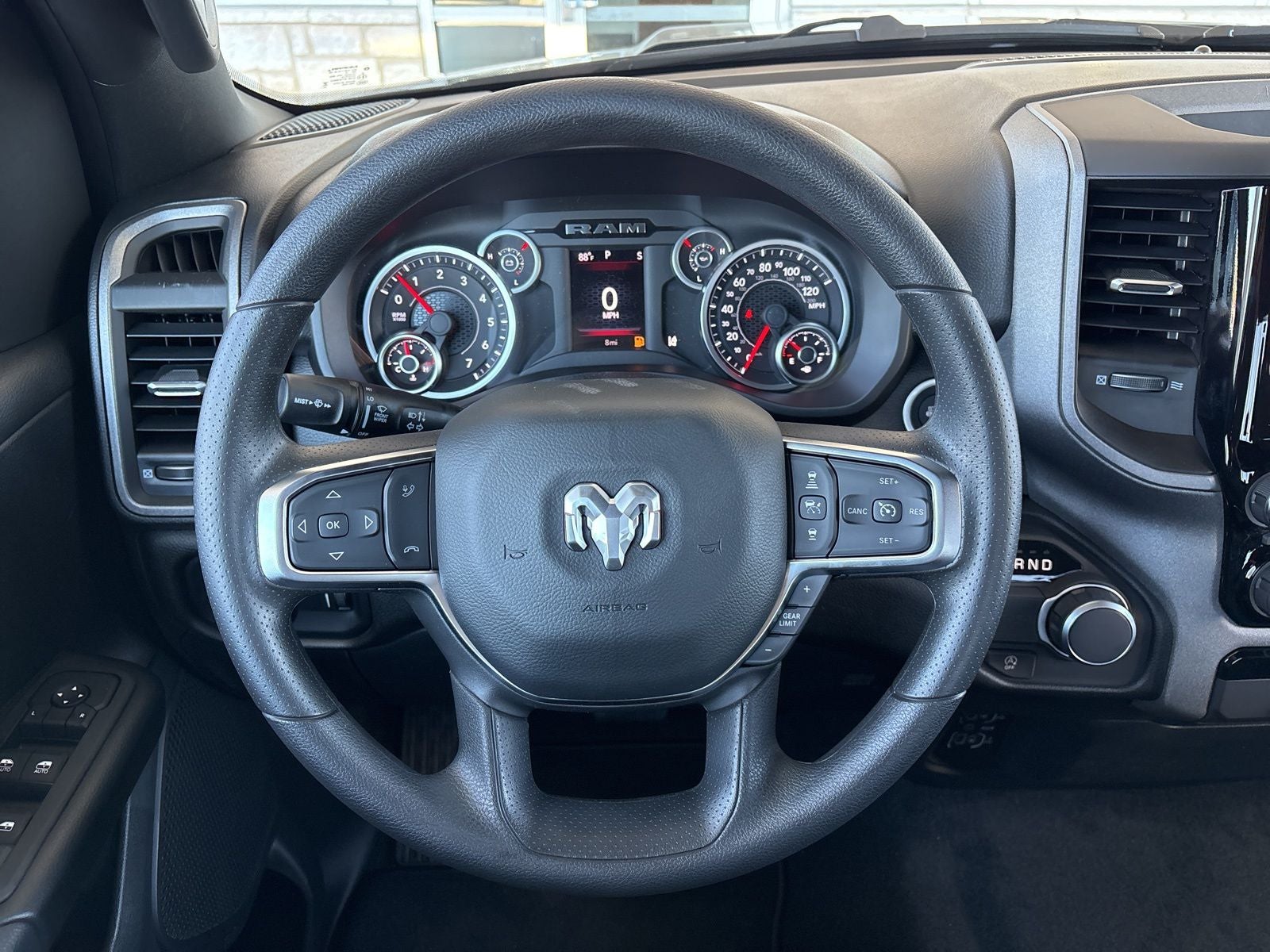 2026 RAM Ram 1500 RAM 1500 EXPRESS CREW CAB 4X2 5'7' BOX