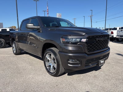 2026 RAM Ram 1500 RAM 1500 EXPRESS CREW CAB 4X2 5'7' BOX