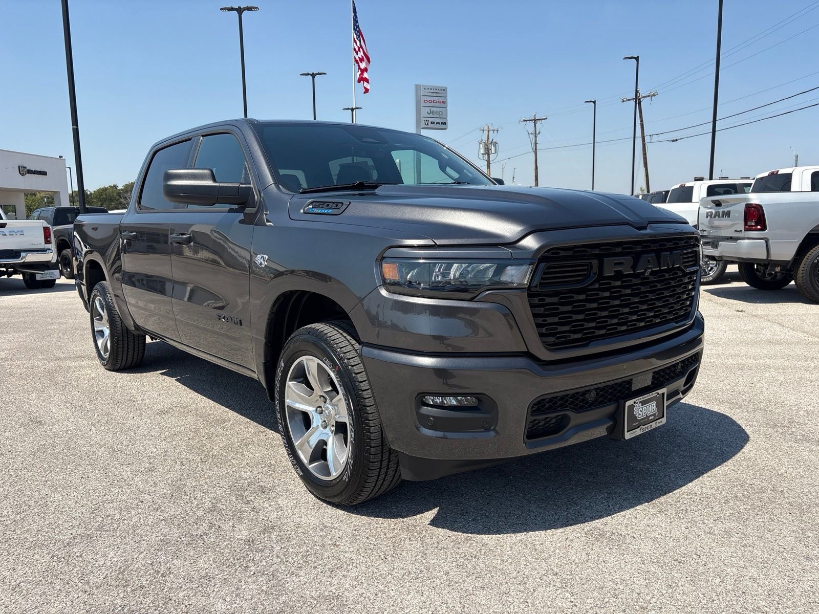 2026 RAM Ram 1500 RAM 1500 EXPRESS CREW CAB 4X2 5'7' BOX
