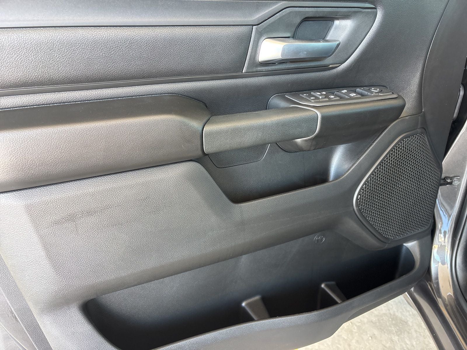 2026 RAM Ram 1500 RAM 1500 EXPRESS QUAD CAB 4X2 6'4' BOX