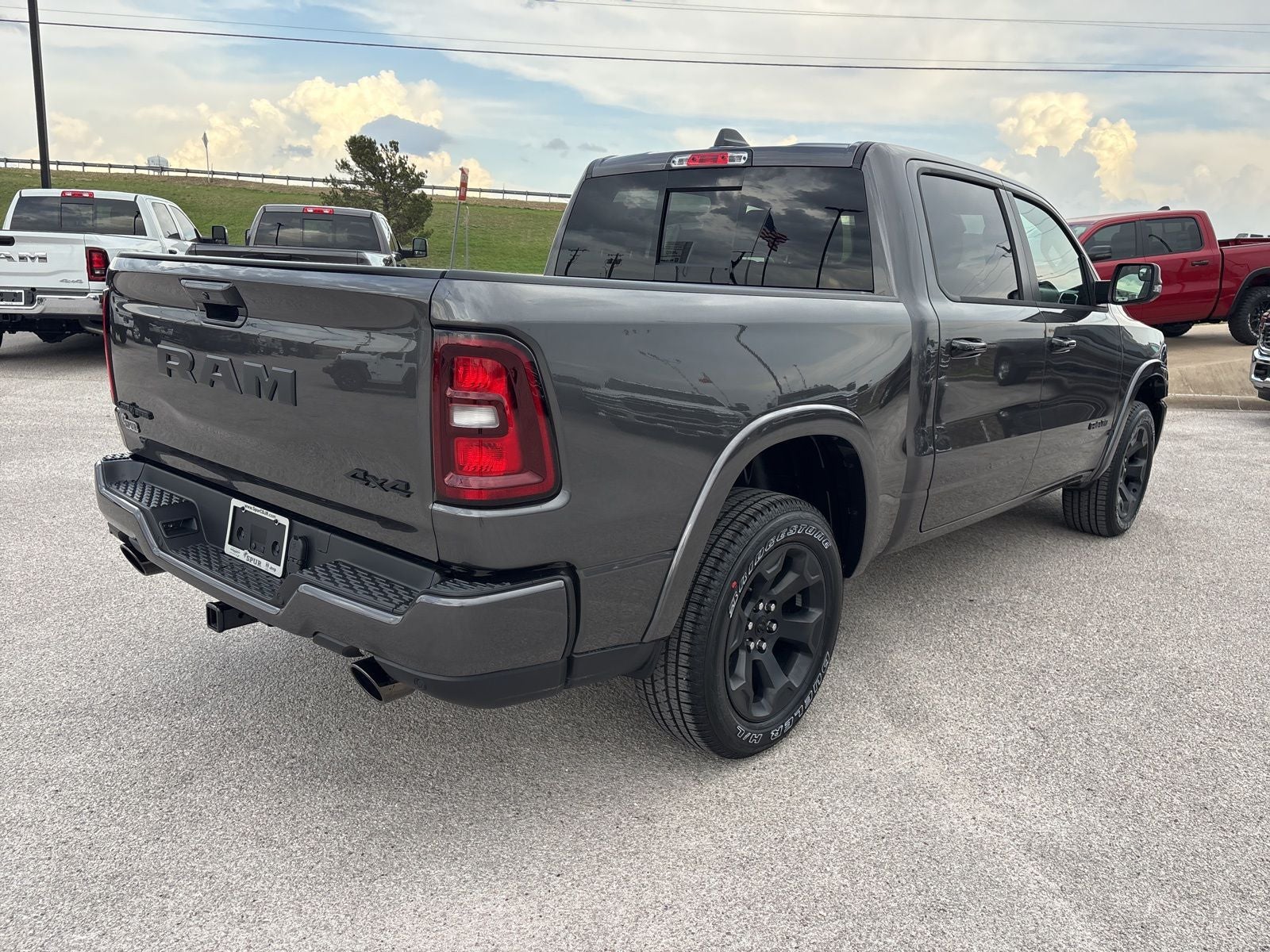 2026 RAM Ram 1500 RAM 1500 LONE STAR CREW CAB 4X4 5'7' BOX