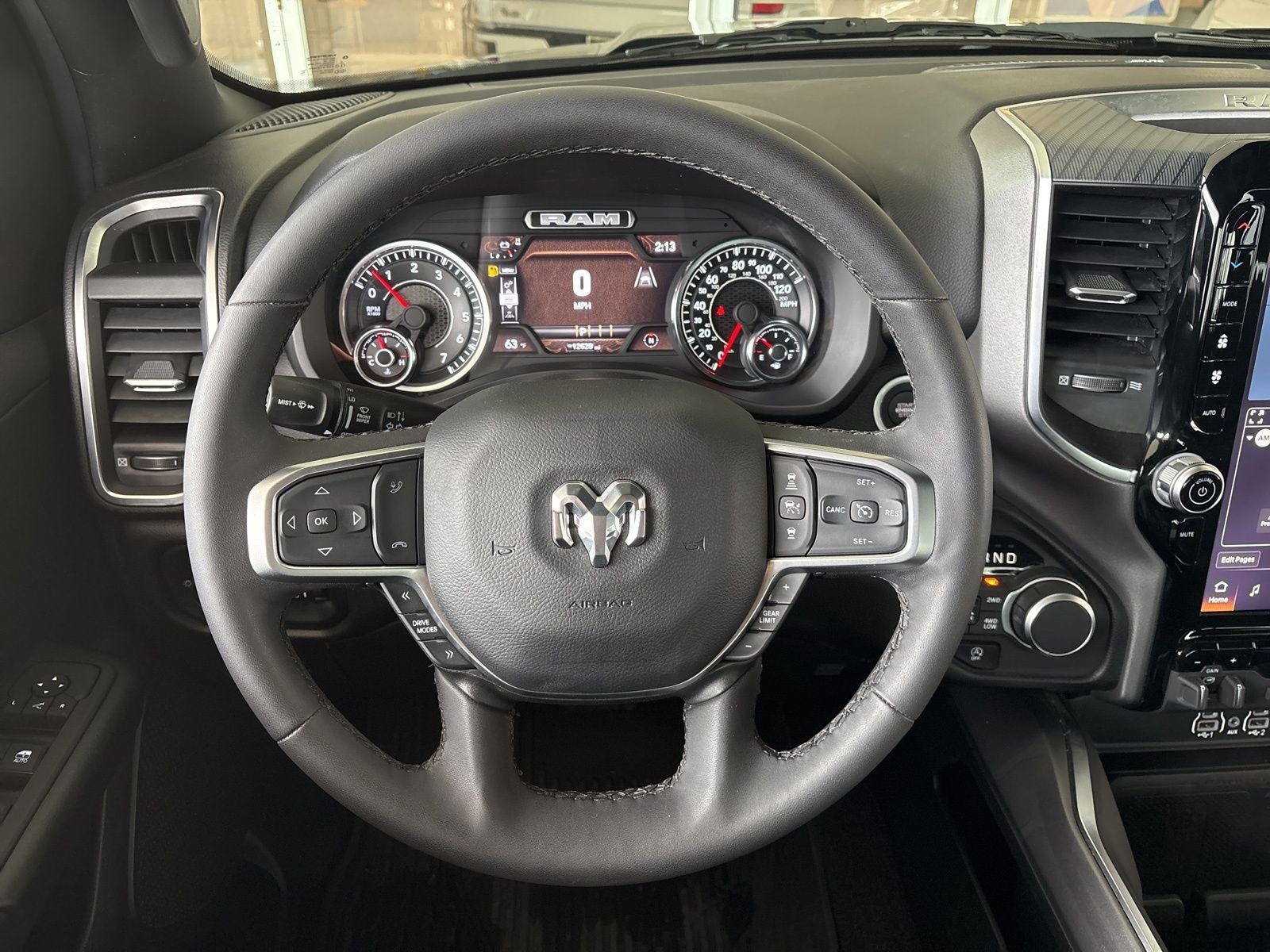 2025 RAM Ram 1500 Lone Star Crew Cab 4x4 5'7' Box