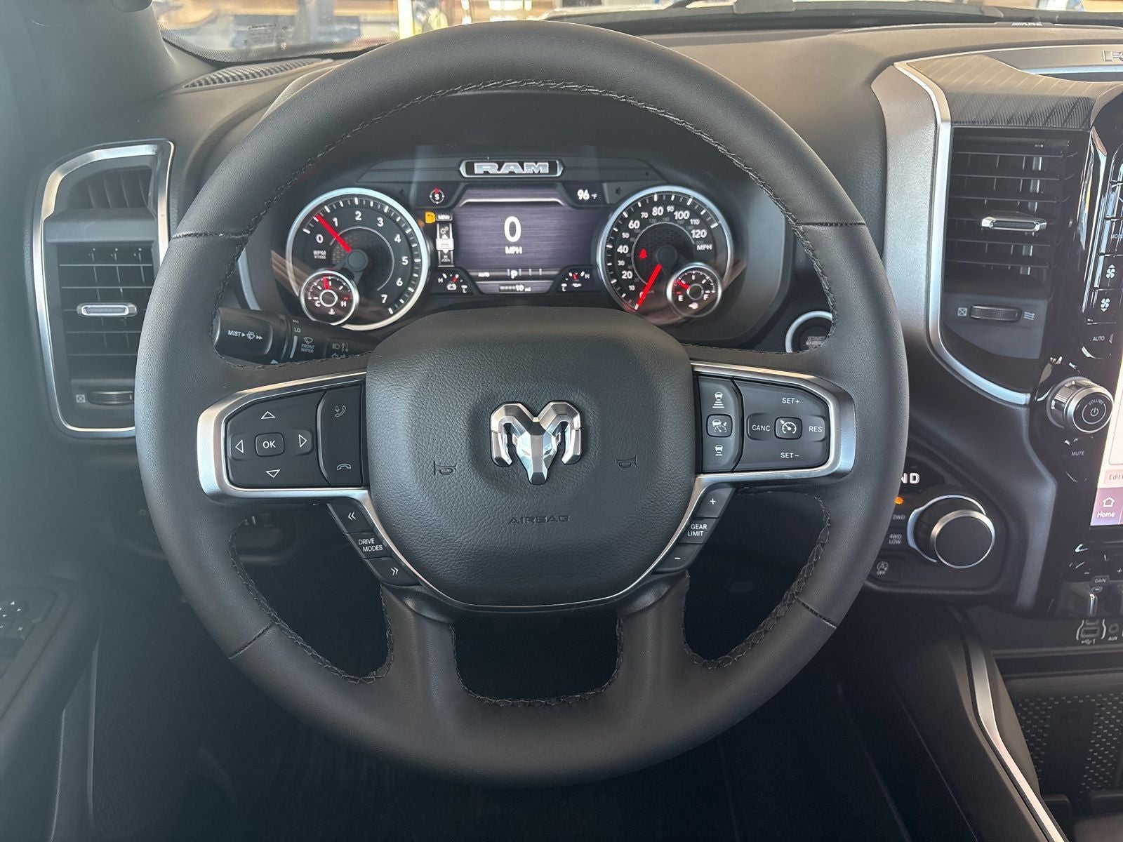 2026 RAM Ram 1500 RAM 1500 LONE STAR CREW CAB 4X4 5'7' BOX