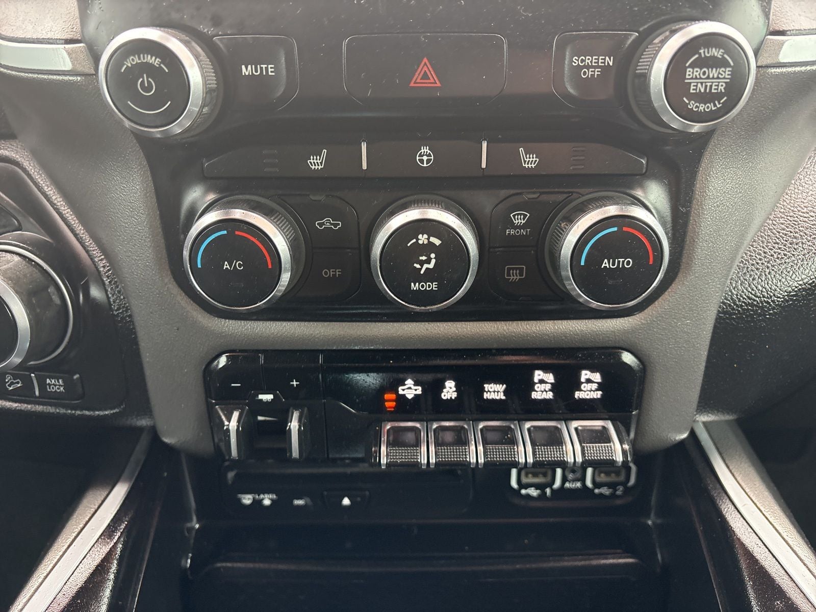 2019 RAM Ram 1500 Big Horn/Lone Star Crew Cab 4x4 5'7' Box