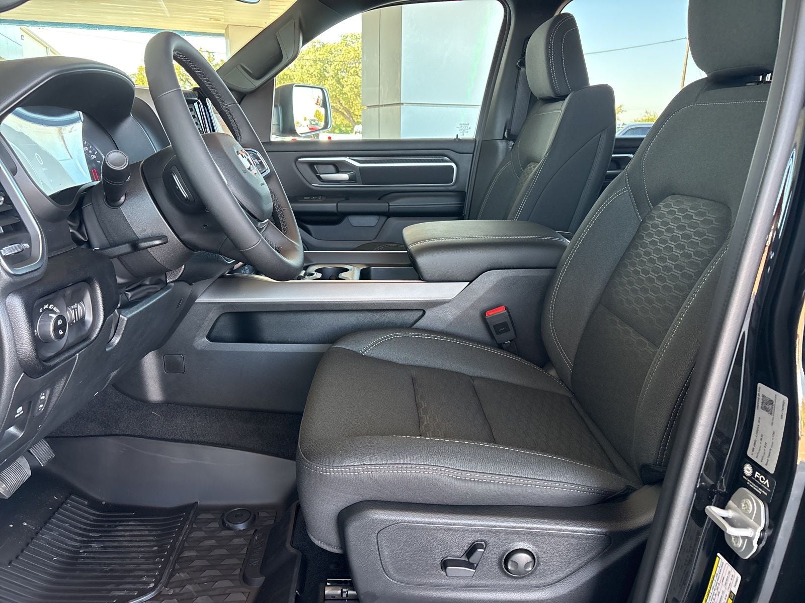 2026 RAM Ram 1500 RAM 1500 LONE STAR CREW CAB 4X4 5'7' BOX