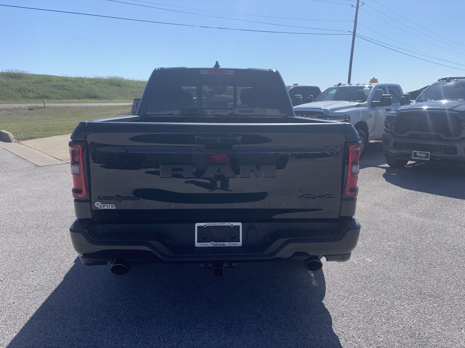 2026 RAM Ram 1500 RAM 1500 LONE STAR CREW CAB 4X4 5'7' BOX