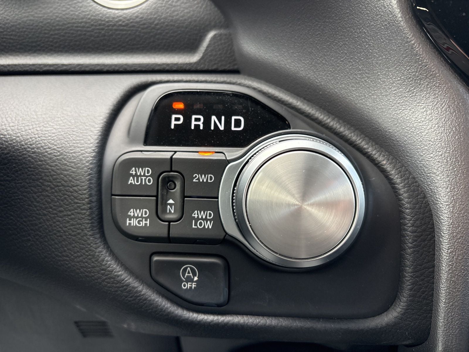 2025 RAM Ram 1500 Laramie Crew Cab 4x4 5'7' Box