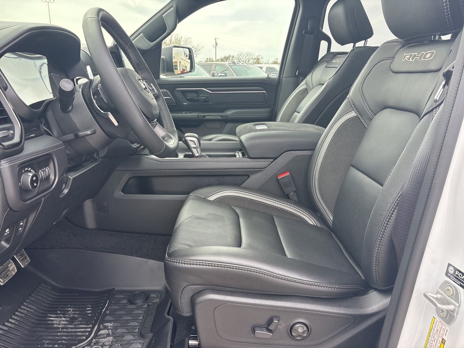 2026 RAM Ram 1500 RAM 1500 RHO CREW CAB 4X4 5'7' BOX