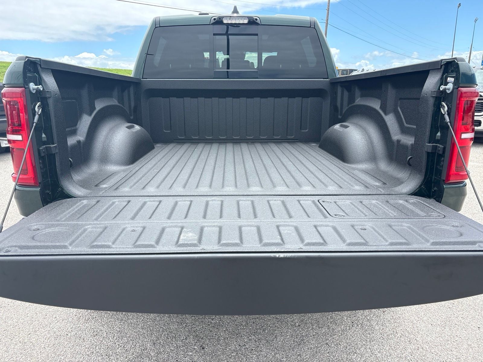 2026 RAM Ram 1500 RAM 1500 RHO CREW CAB 4X4 5'7' BOX