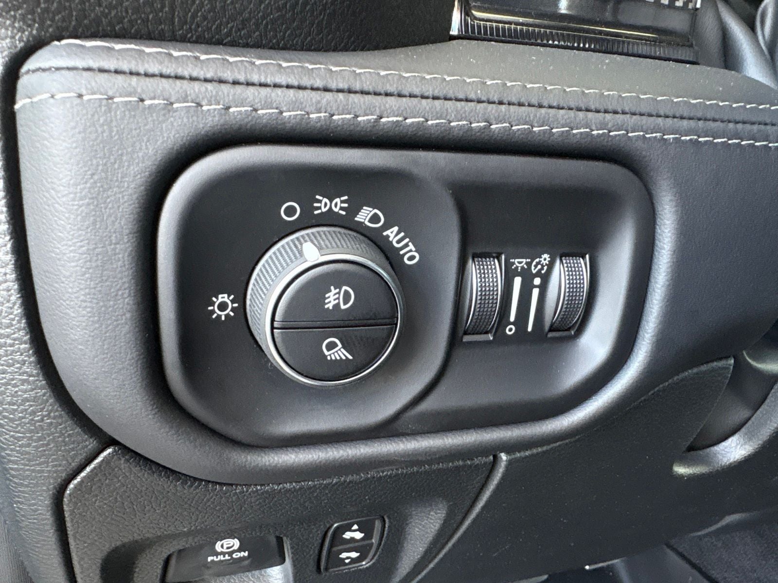 2027 RAM Ram 1500 RAM 1500 TRX SRT CREW CAB 4X4 5'7' BOX
