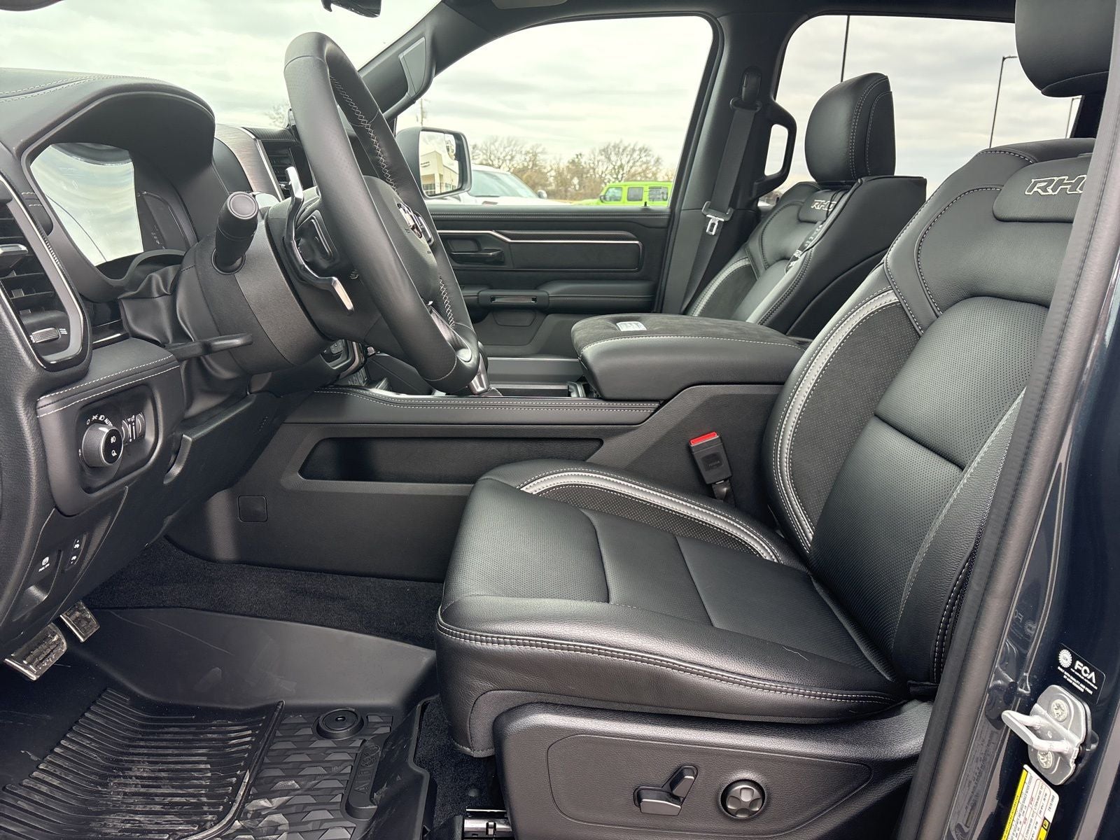 2026 RAM Ram 1500 RAM 1500 RHO CREW CAB 4X4 5'7' BOX