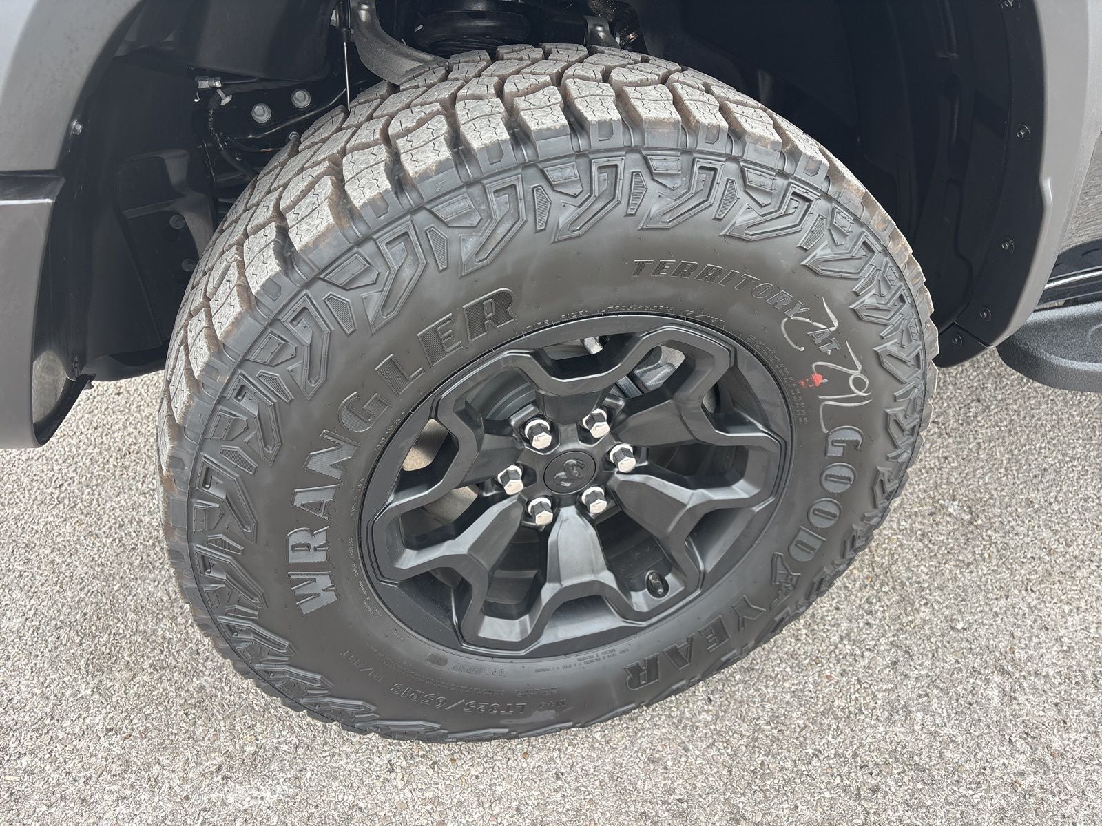 2026 RAM Ram 1500 RAM 1500 RHO CREW CAB 4X4 5'7' BOX