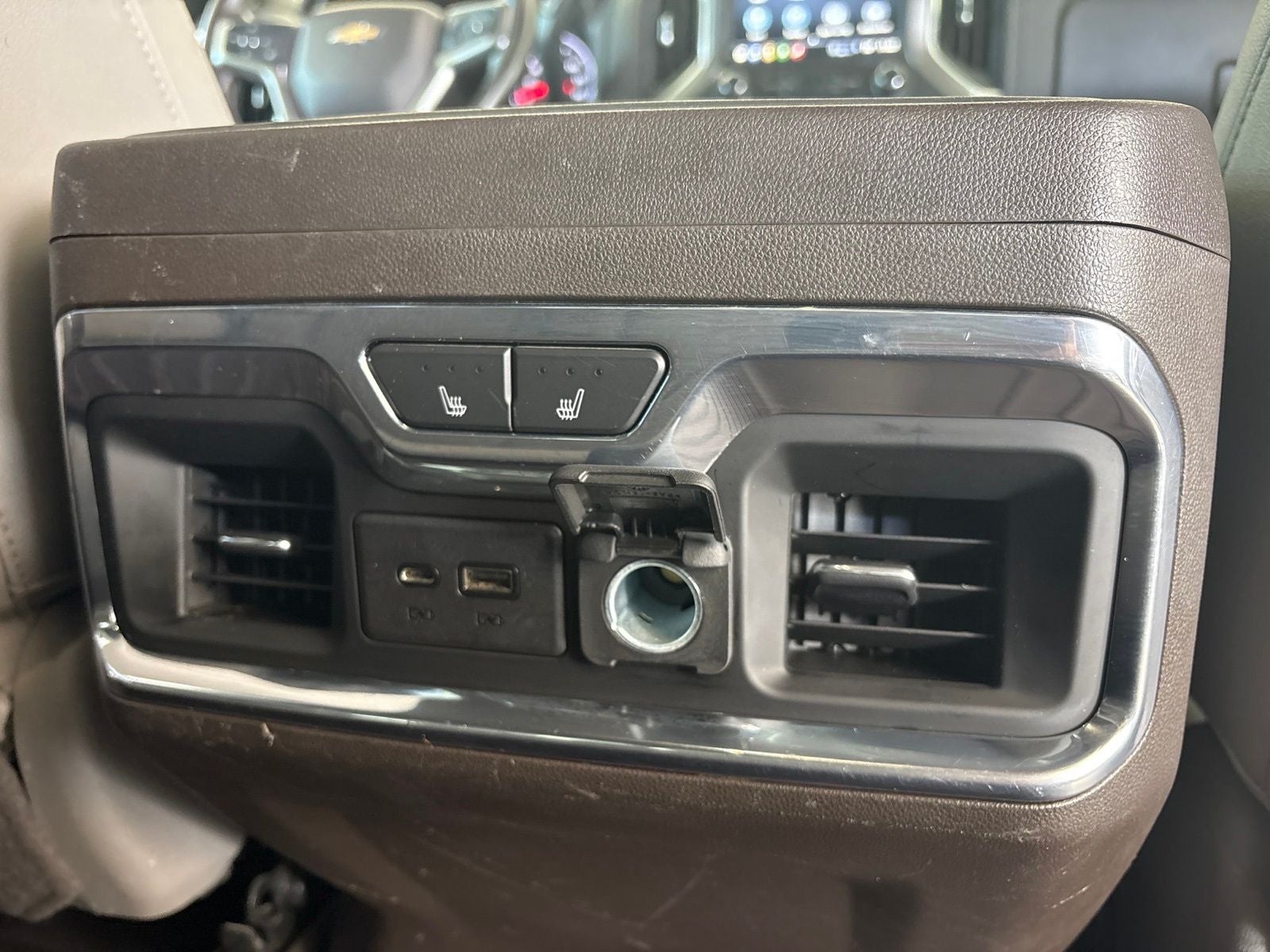 2021 Chevrolet Silverado 1500 4WD Crew Cab Short Bed LTZ