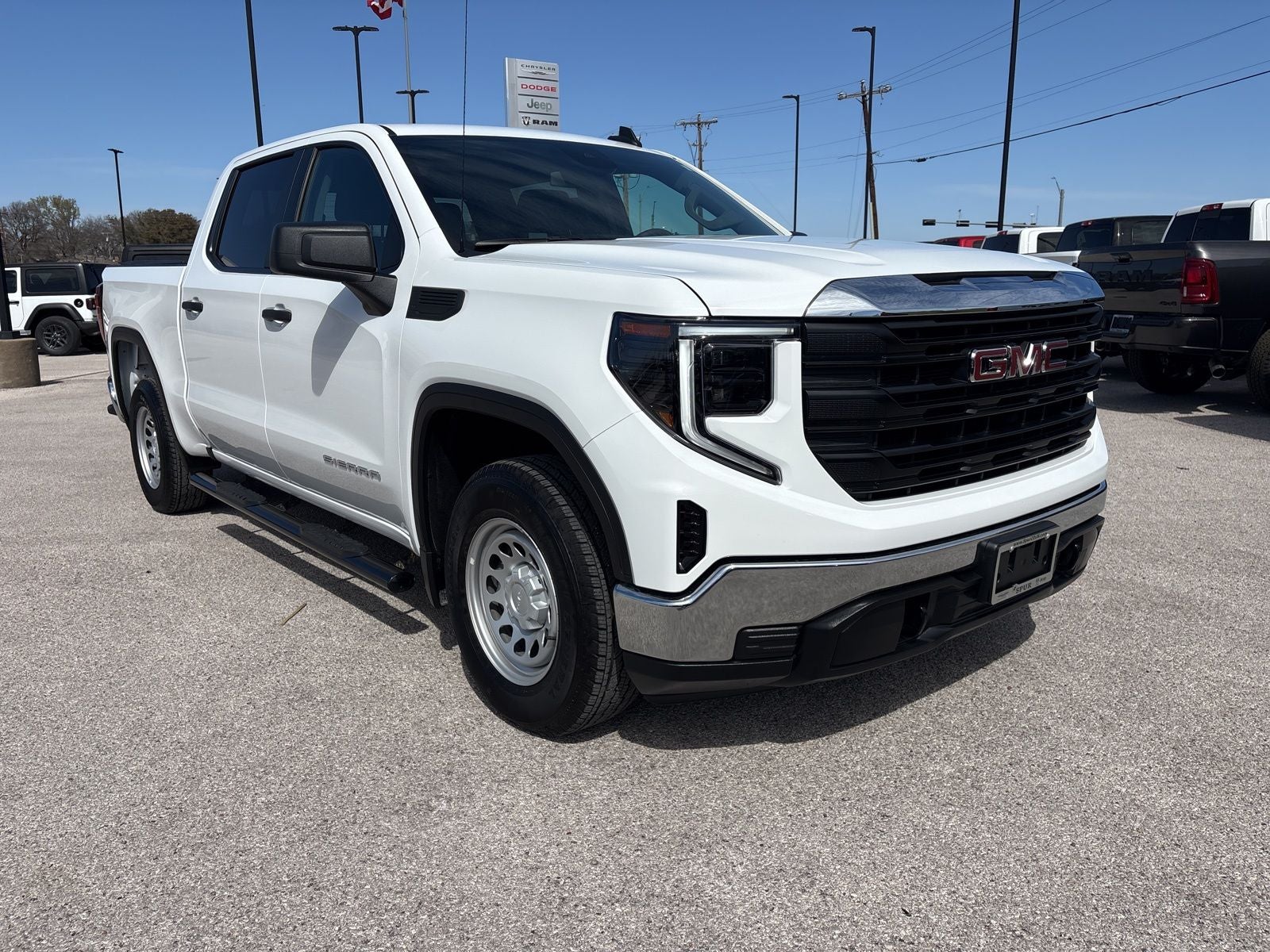 2026 GMC Sierra 1500 Crew Cab, Short Bed, Pro, RWD