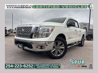 2018 Nissan TITAN SV