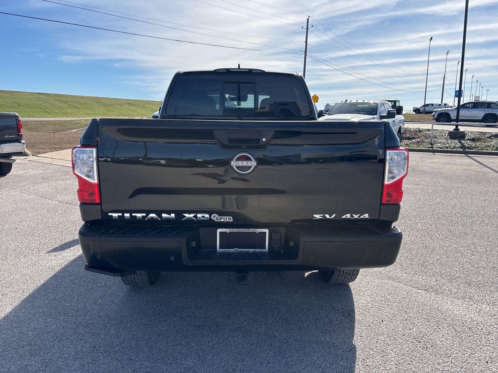 2023 Nissan TITAN XD Crew Cab SV 4x4