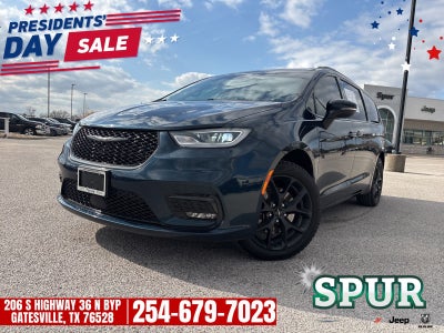 2023 Chrysler Pacifica Touring L AWD