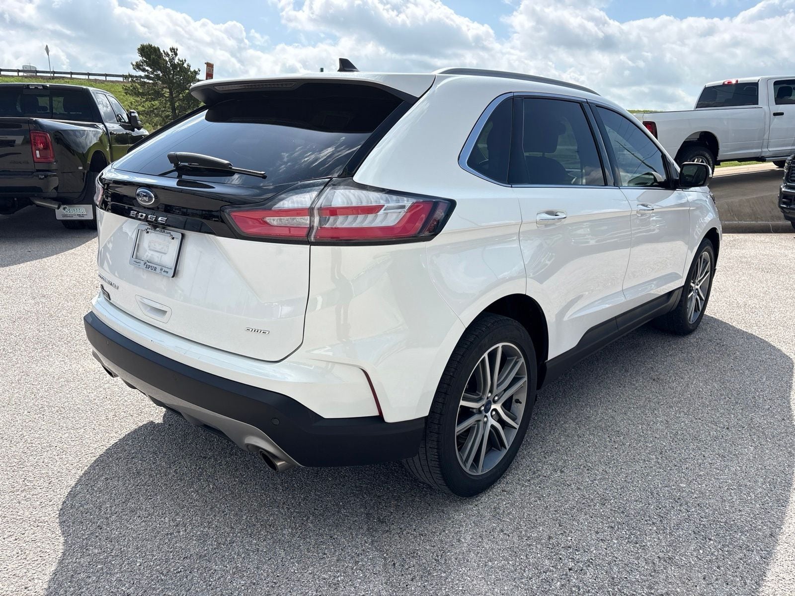 2022 Ford Edge Titanium