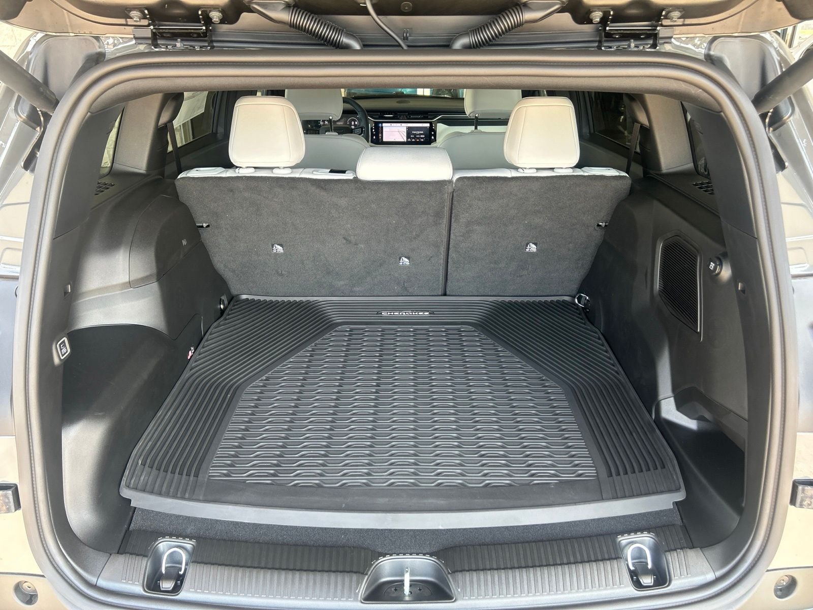 2026 Jeep Cherokee CHEROKEE OVERLAND 4X4