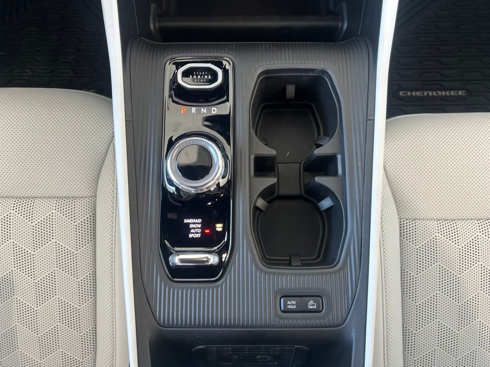 2026 Jeep Cherokee CHEROKEE OVERLAND 4X4