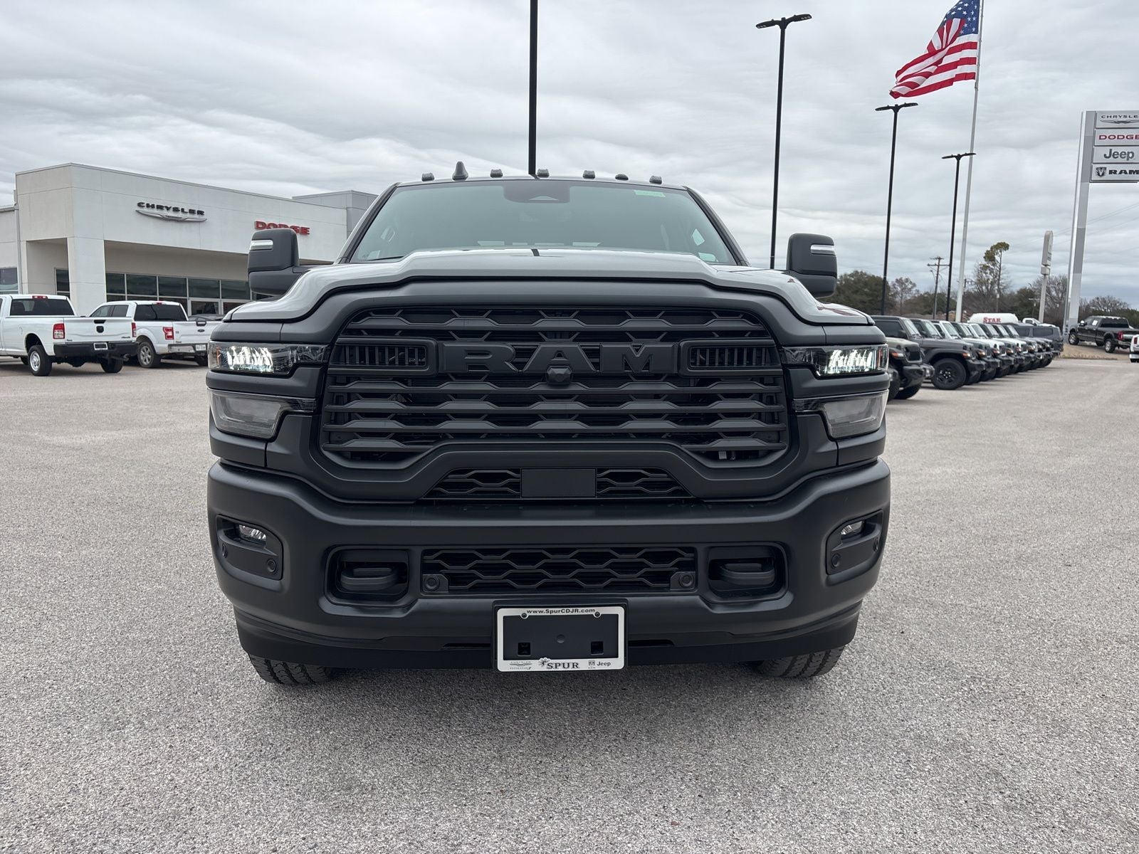 2026 RAM Ram 3500 RAM 3500 TRADESMAN CREW CAB 4X4 8' BOX