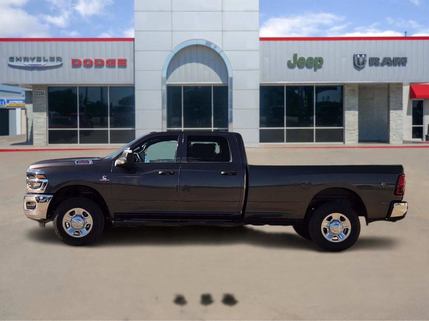 2026 RAM Ram 3500 RAM 3500 TRADESMAN CREW CAB 4X4 8' BOX