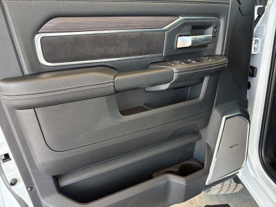 2026 RAM Ram 3500 RAM 3500 LARAMIE CREW CAB 4X4 8' BOX