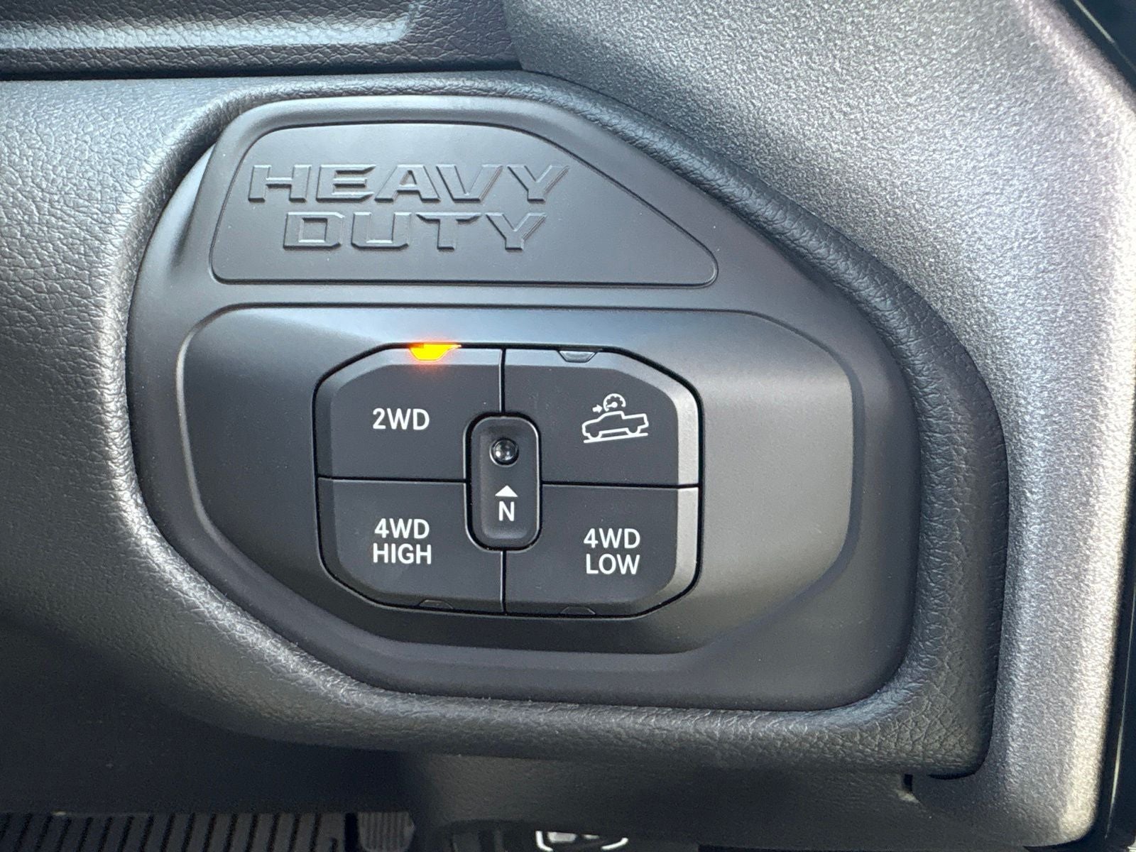 2027 RAM Ram 2500 RAM 2500 WARLOCK CREW CAB 4X4 6'4' BOX