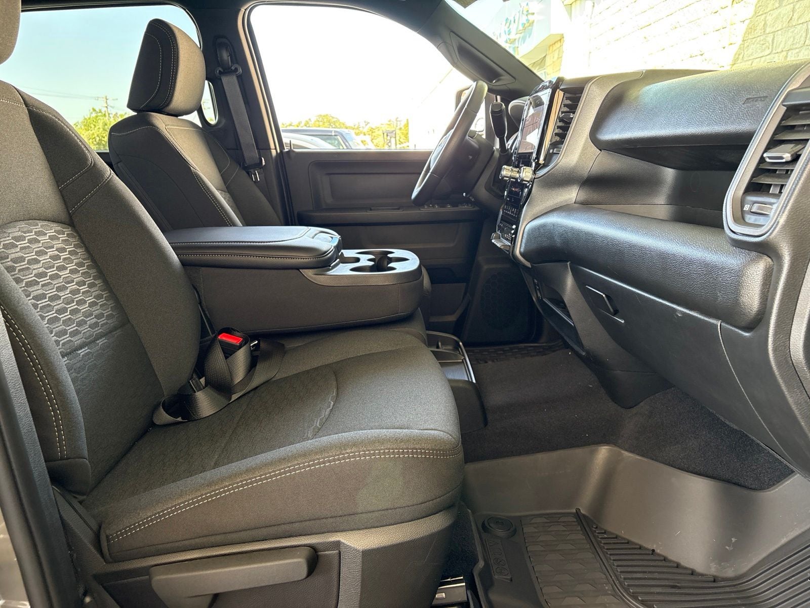 2027 RAM Ram 2500 RAM 2500 WARLOCK CREW CAB 4X4 6'4' BOX