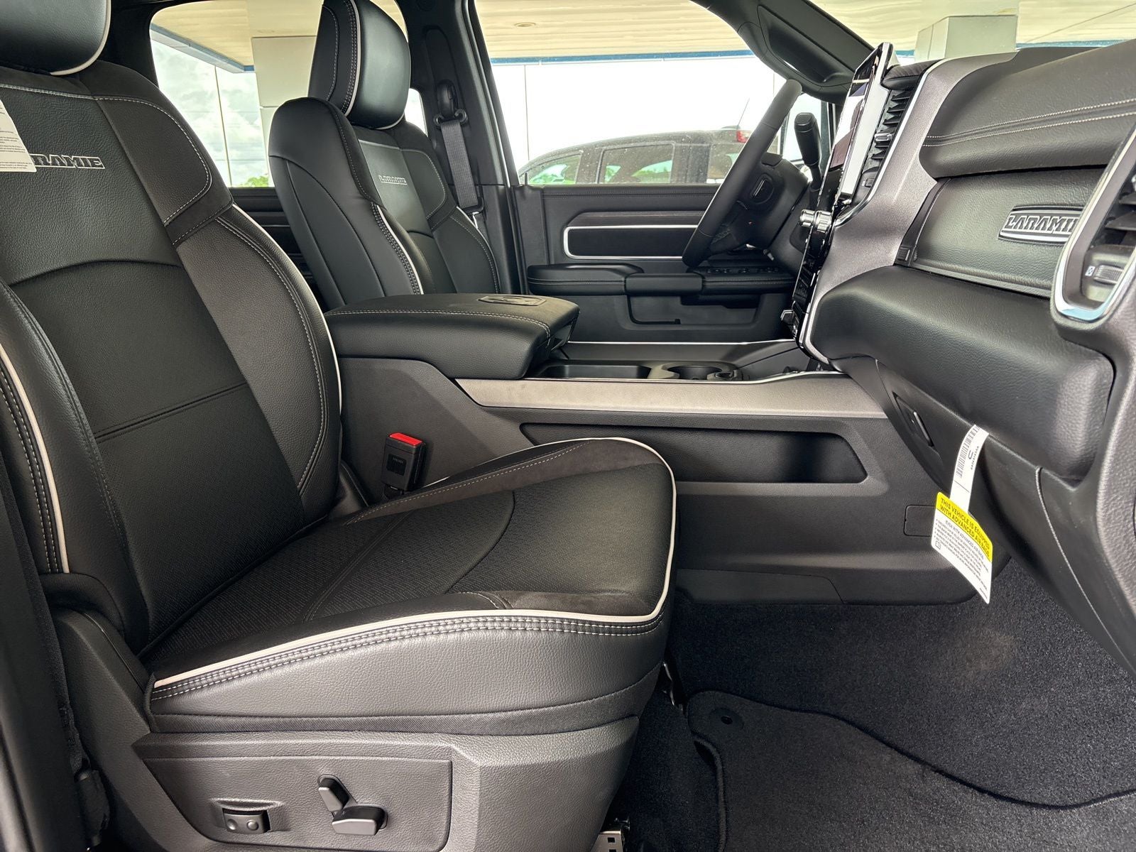 2026 RAM Ram 2500 RAM 2500 LARAMIE MEGA CAB 4X4 6'4' BOX