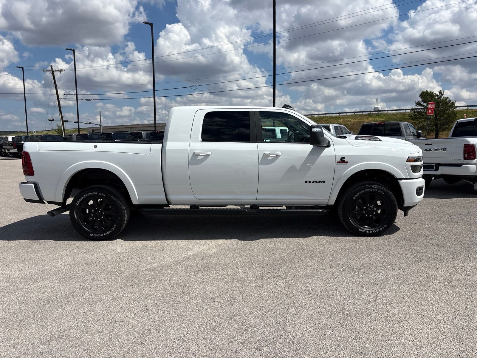 2027 RAM Ram 2500 RAM 2500 LARAMIE MEGA CAB 4X4 6'4' BOX