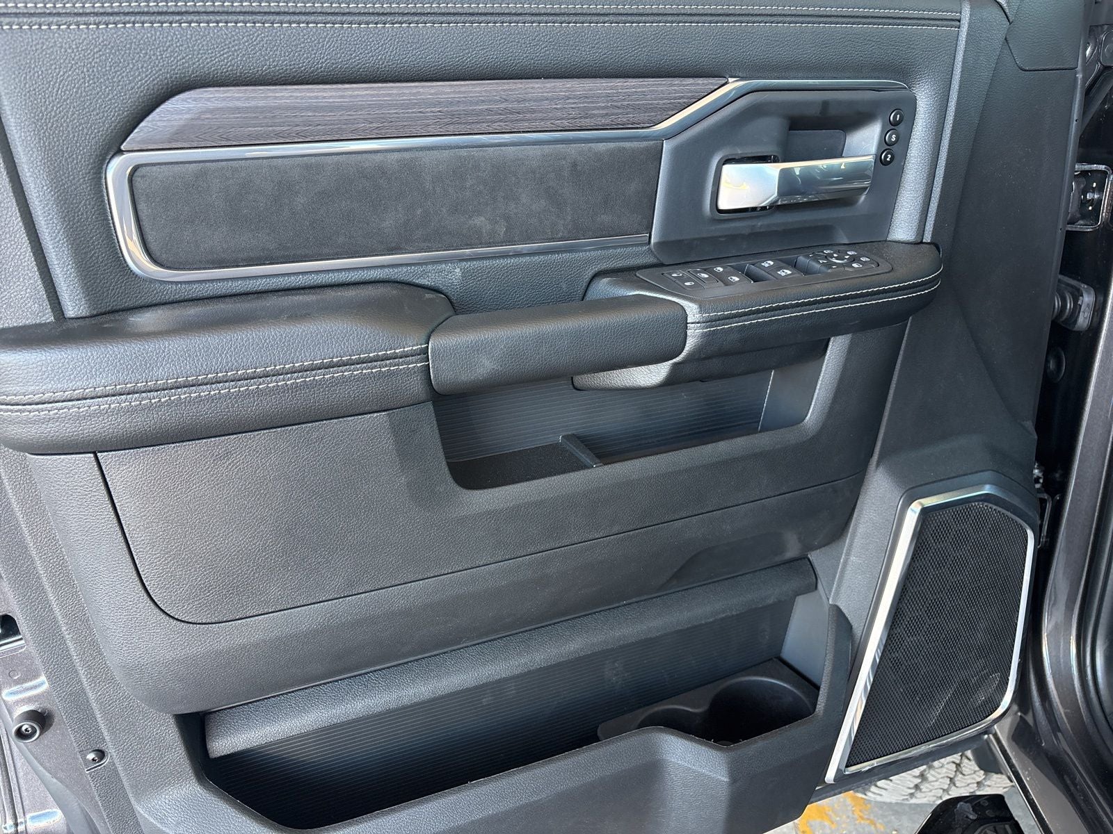 2026 RAM Ram 2500 RAM 2500 LARAMIE MEGA CAB 4X4 6'4' BOX