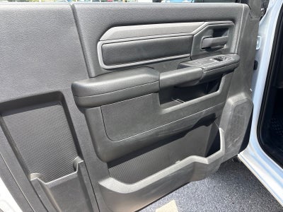2027 RAM Ram 3500 RAM 3500 TRADESMAN REGULAR CAB 4X4 8' BOX