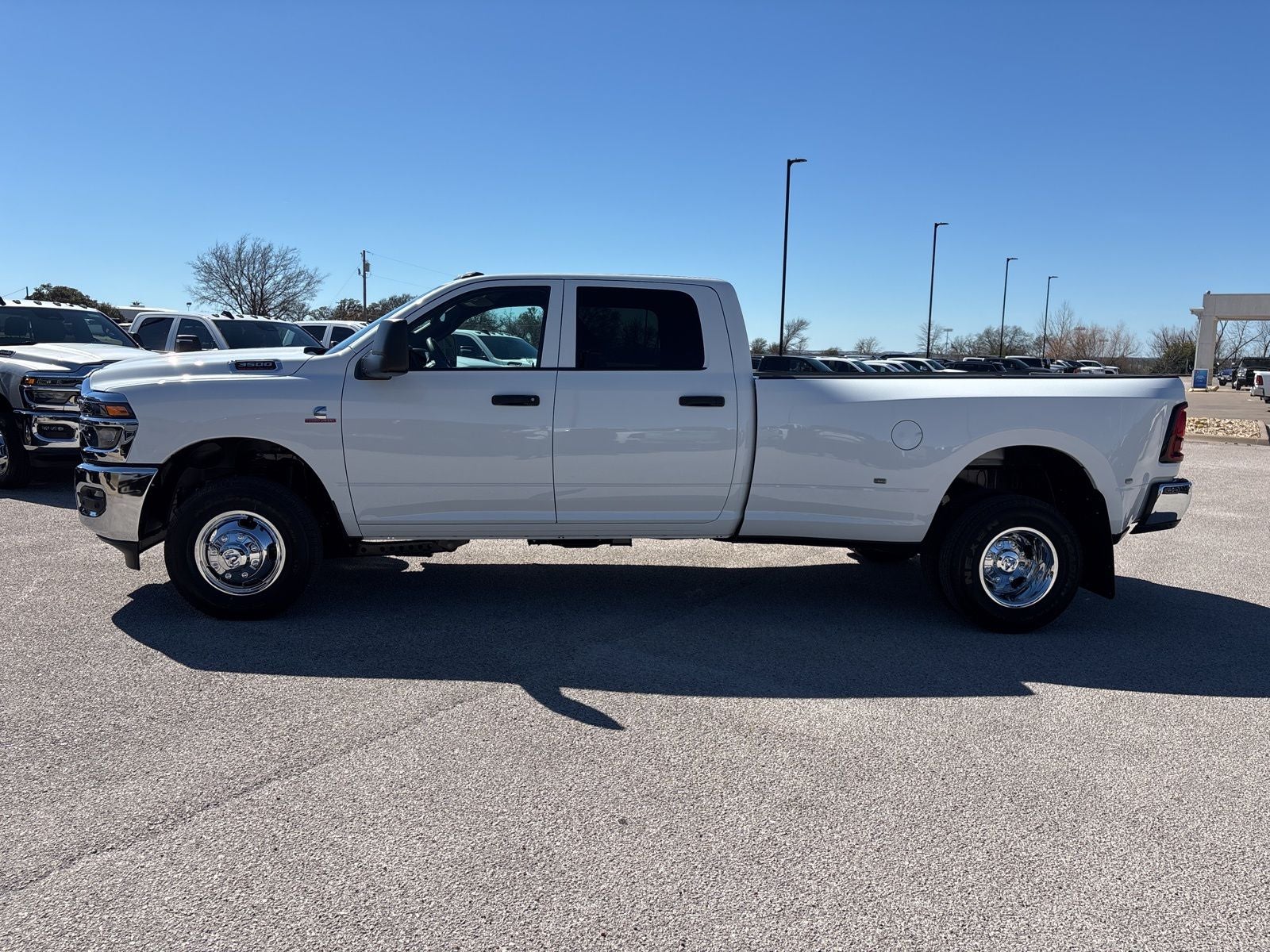 2026 RAM Ram 3500 RAM 3500 TRADESMAN CREW CAB 4X4 8' BOX