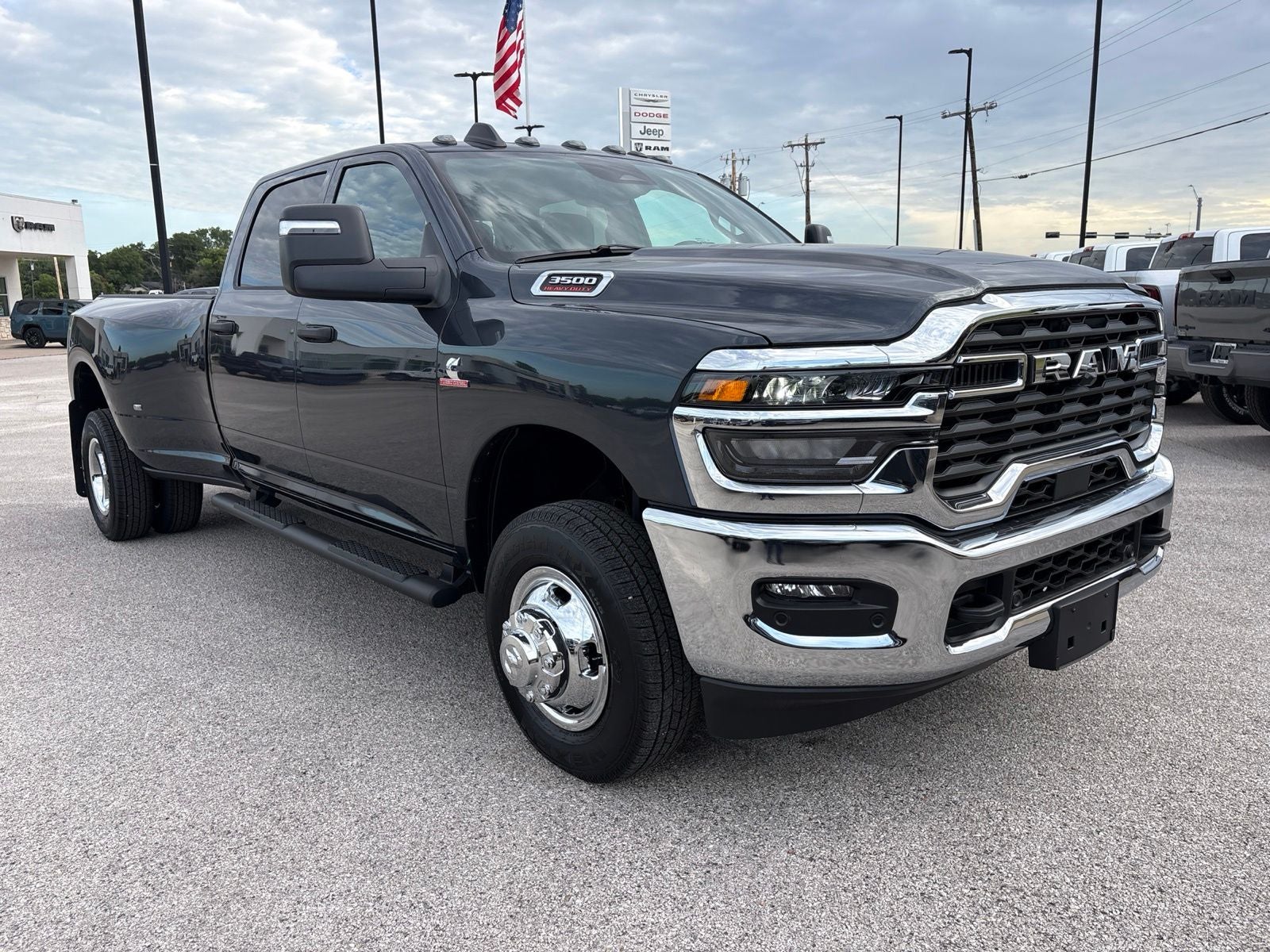 2026 RAM Ram 3500 RAM 3500 TRADESMAN CREW CAB 4X4 8' BOX