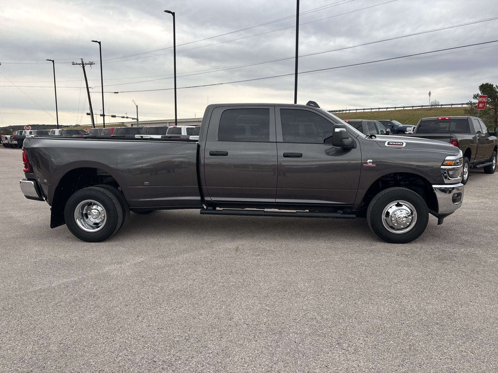 2026 RAM Ram 3500 RAM 3500 TRADESMAN CREW CAB 4X4 8' BOX