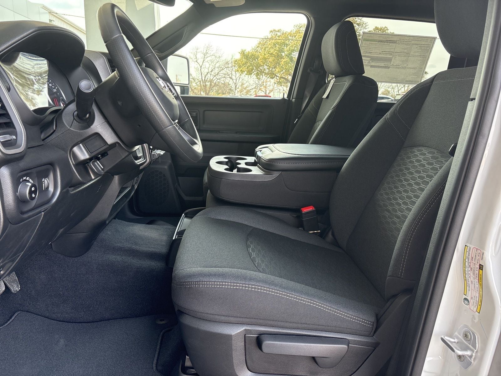 2026 RAM Ram 3500 RAM 3500 TRADESMAN CREW CAB 4X4 8' BOX