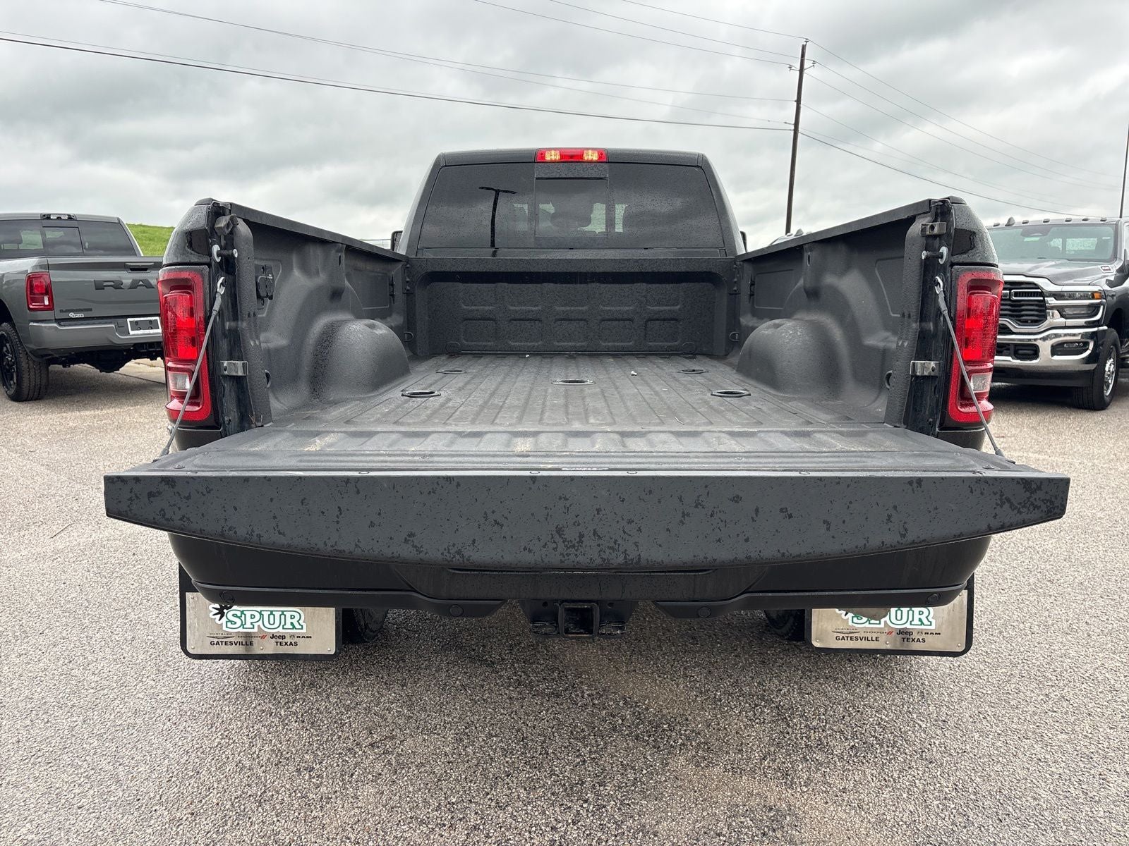 2025 RAM Ram 3500 Tradesman Crew Cab 4x4 8' Box