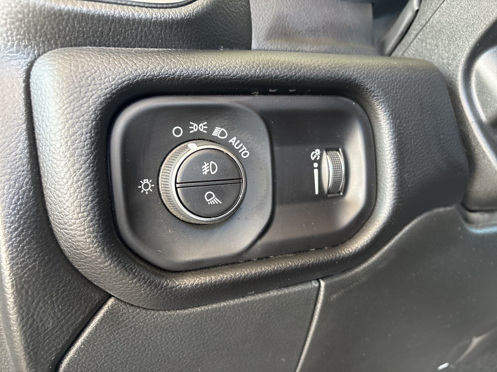 2026 RAM Ram 3500 RAM 3500 LONE STAR CREW CAB 4X4 8' BOX