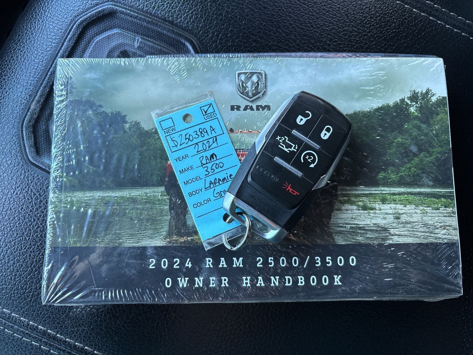 2024 RAM Ram 3500 Laramie Crew Cab 4x4 8' Box