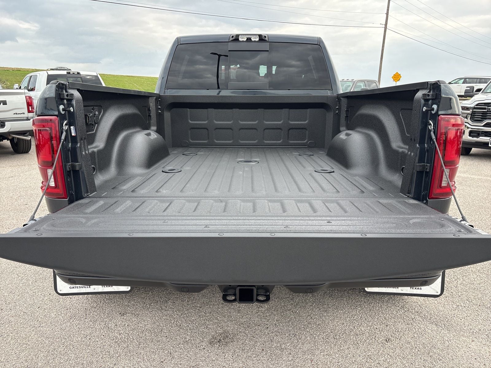 2026 RAM Ram 3500 RAM 3500 LARAMIE MEGA CAB 4X4 6'4' BOX