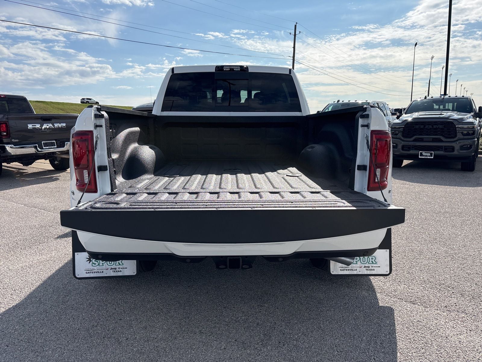 2026 RAM Ram 3500 RAM 3500 LIMITED LONGHORN MEGA CAB 4X4 6'4' BOX