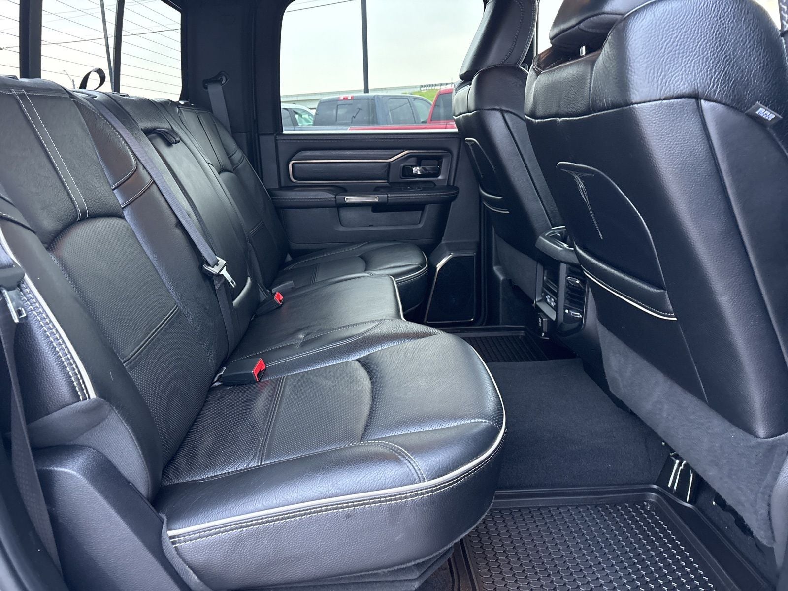2022 RAM Ram 3500 Limited Crew Cab 4x4 8' Box
