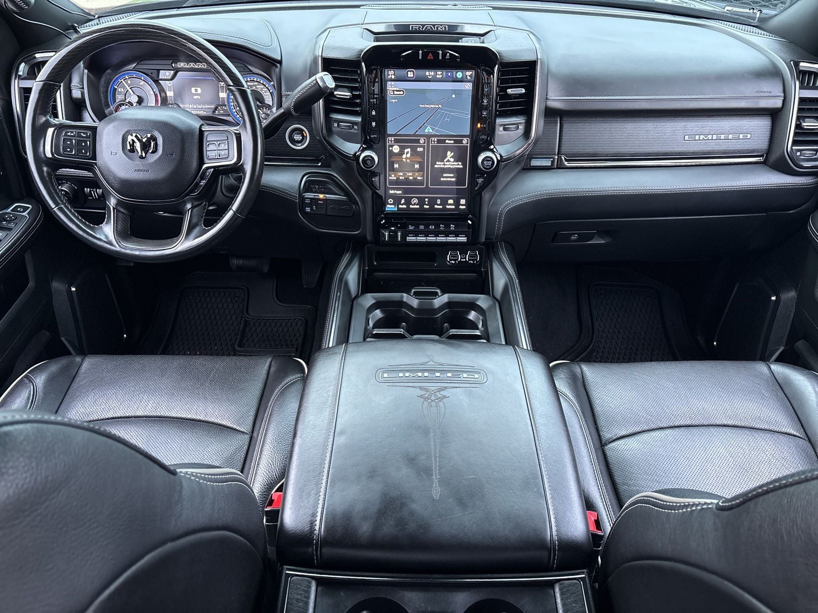 2022 RAM Ram 3500 Limited Crew Cab 4x4 8' Box