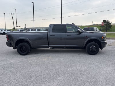 2022 RAM Ram 3500 Limited Crew Cab 4x4 8' Box